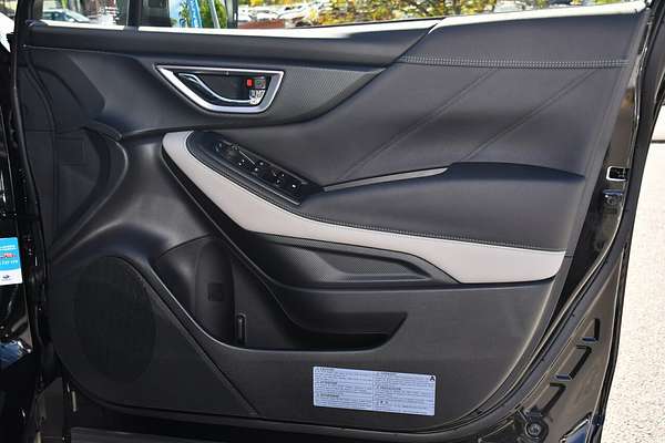 2024 Subaru Forester 2.5i Luxury Special Edition S5