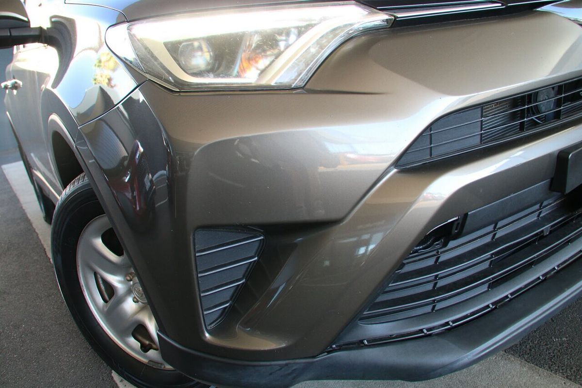 2016 Toyota RAV4 GX ZSA42R