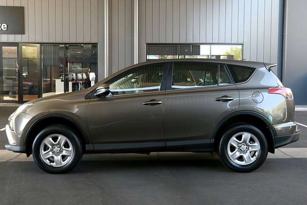 2016 Toyota RAV4 GX ZSA42R