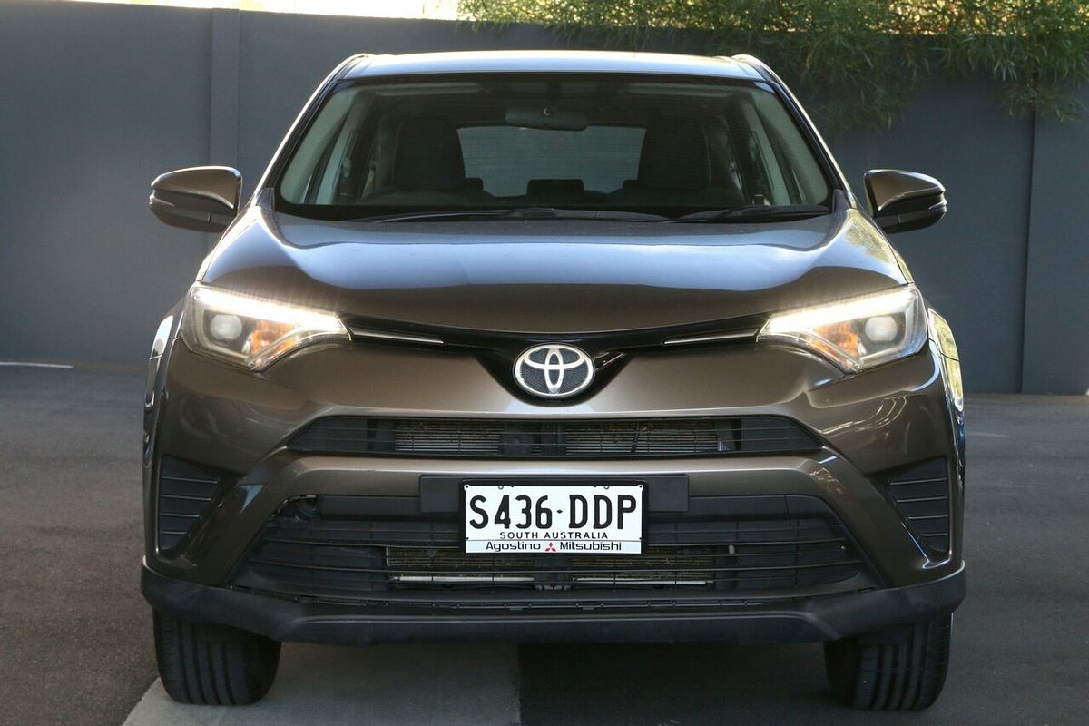 2016 Toyota RAV4 GX ZSA42R
