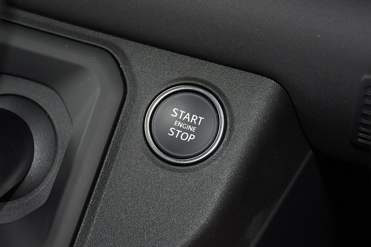 2025 Land Rover Defender 130 D350 X-Dynamic SE L663