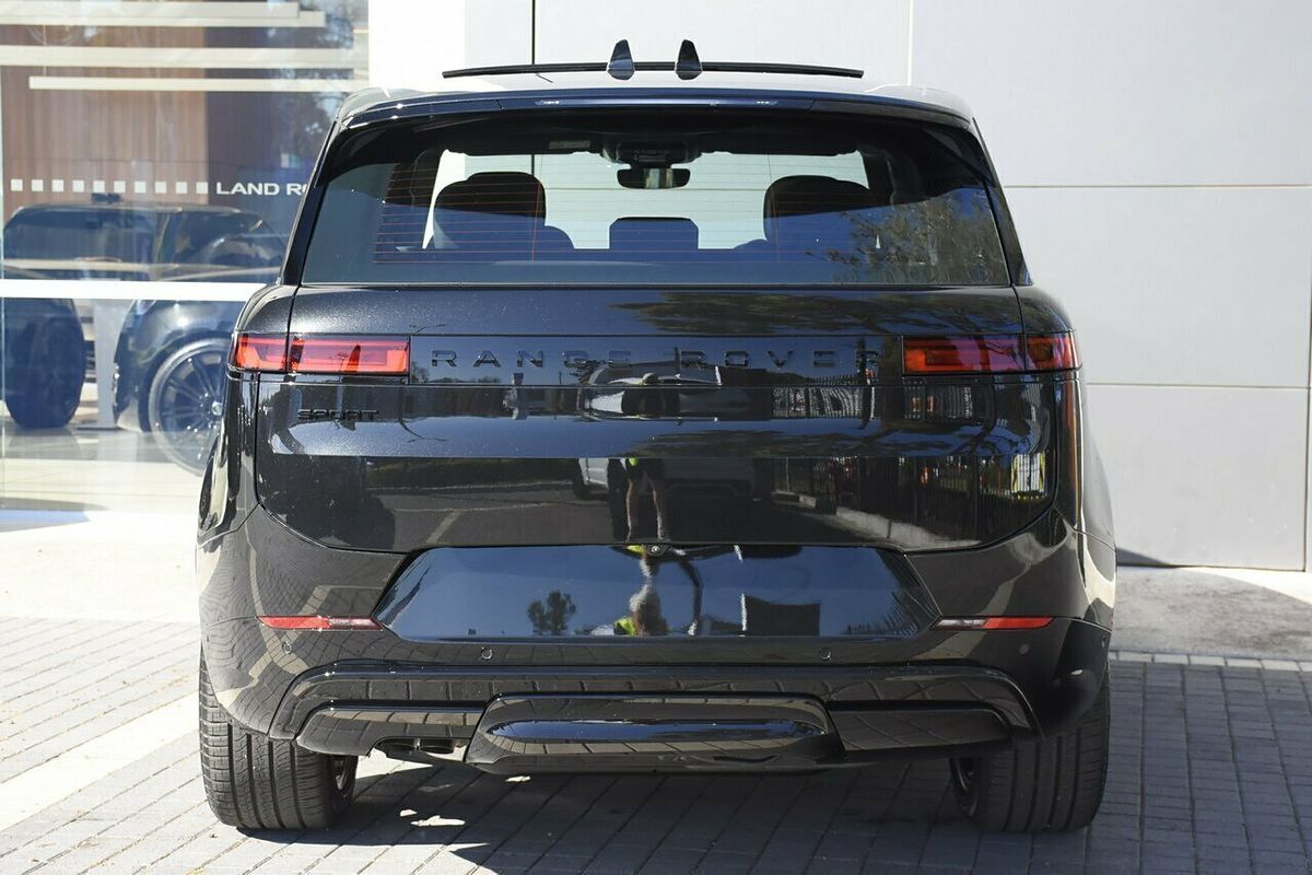 2025 Land Rover Range Rover Sport D300 Dynamic SE L461