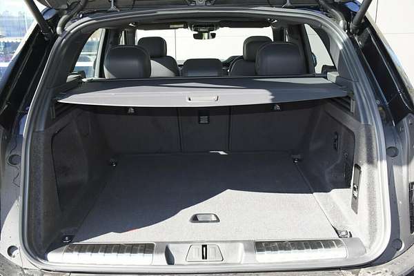 2025 Land Rover Range Rover Sport D300 Dynamic SE L461