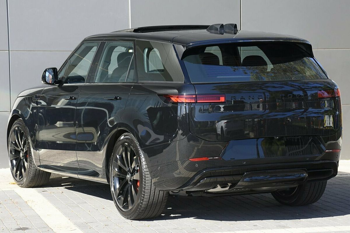 2025 Land Rover Range Rover Sport D300 Dynamic SE L461