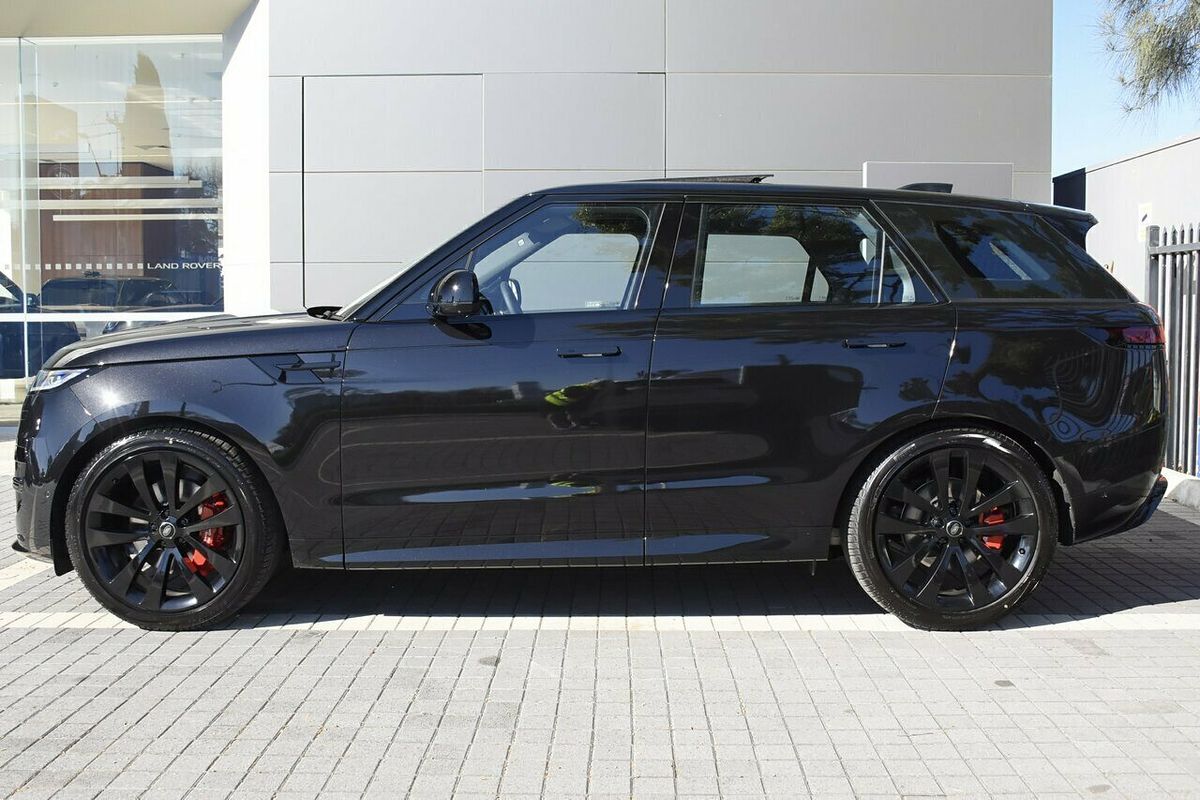 2025 Land Rover Range Rover Sport D300 Dynamic SE L461