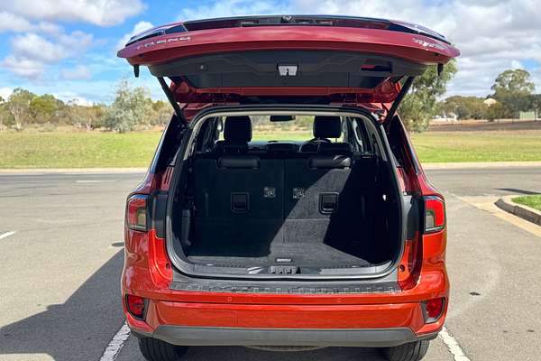 2023 Ford Everest Trend