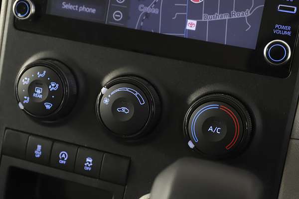 2023 Toyota Hiace GDH320R
