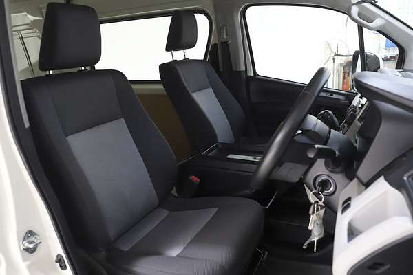2023 Toyota Hiace GDH320R