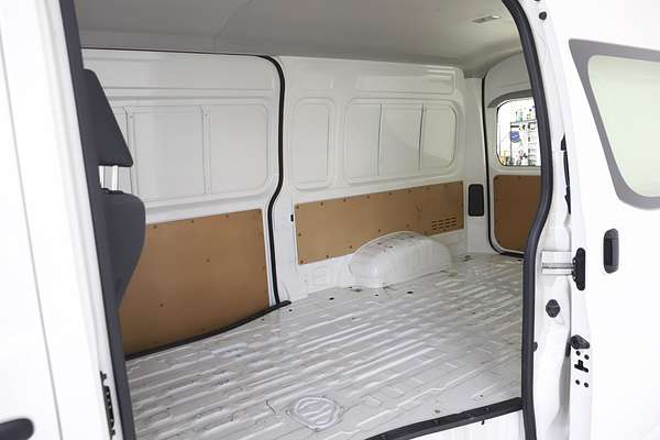 2023 Toyota Hiace GDH320R