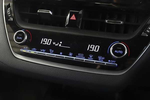 2022 Toyota Corolla Ascent Sport Hybrid ZWE211R