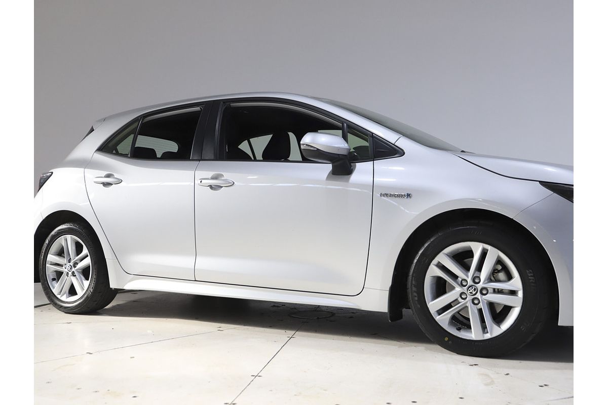 Corolla Hatch Hybrid Ascent Sport 1.8L Auto CVT 5 Door 