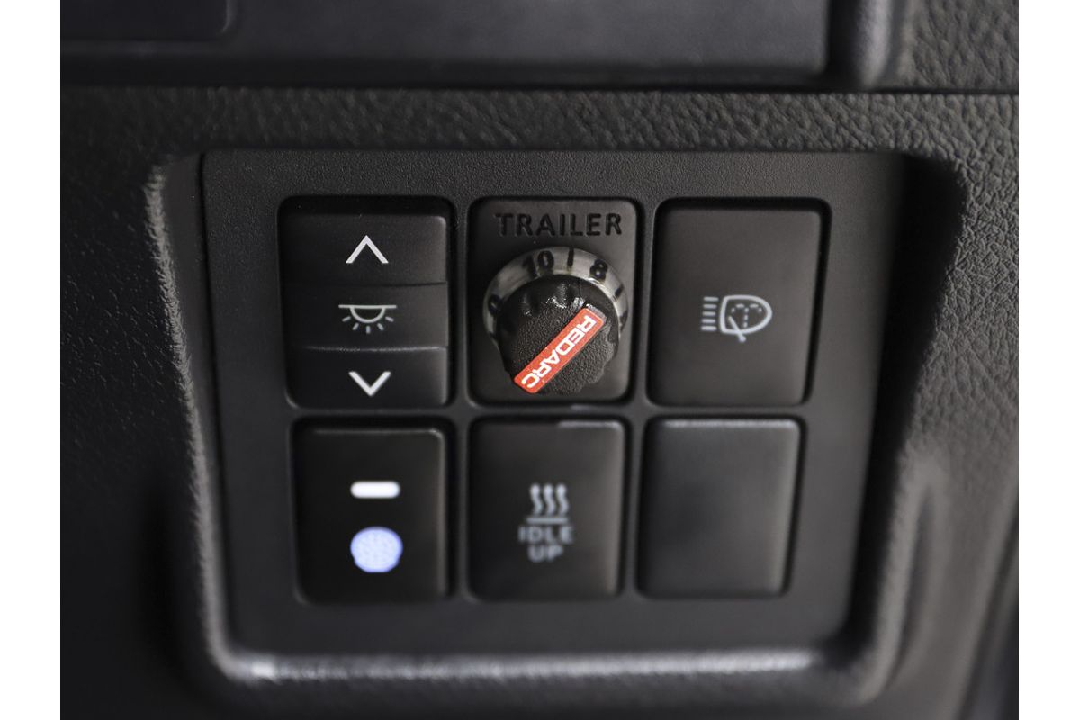 Prado Kakadu 2.8L T Diesel Automatic Wagon 4C78720 001