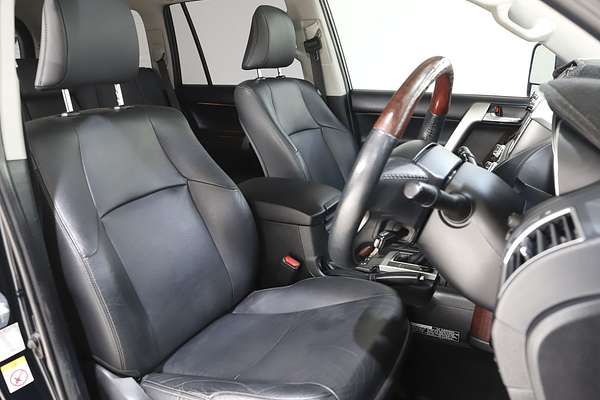 2017 Toyota Landcruiser Prado Kakadu GDJ150R