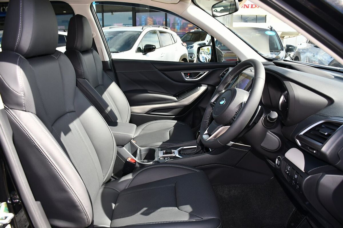 2024 Subaru Forester 2.5i Luxury Special Edition S5