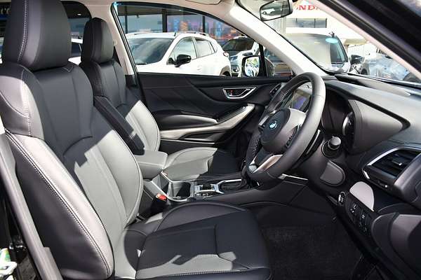 2024 Subaru Forester 2.5i Luxury Special Edition S5