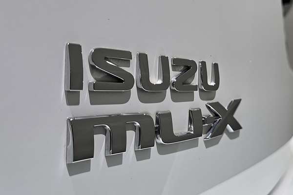 2021 Isuzu MU-X LS-M