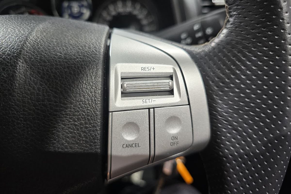 2021 Isuzu MU-X LS-M