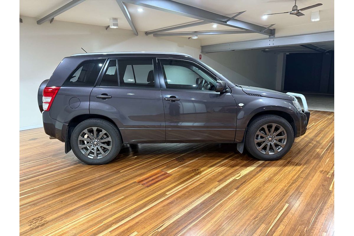 2016 Suzuki Grand Vitara Navigator JB