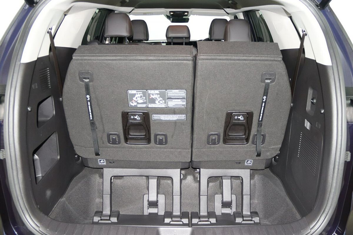 2022 Kia Carnival SLi KA4