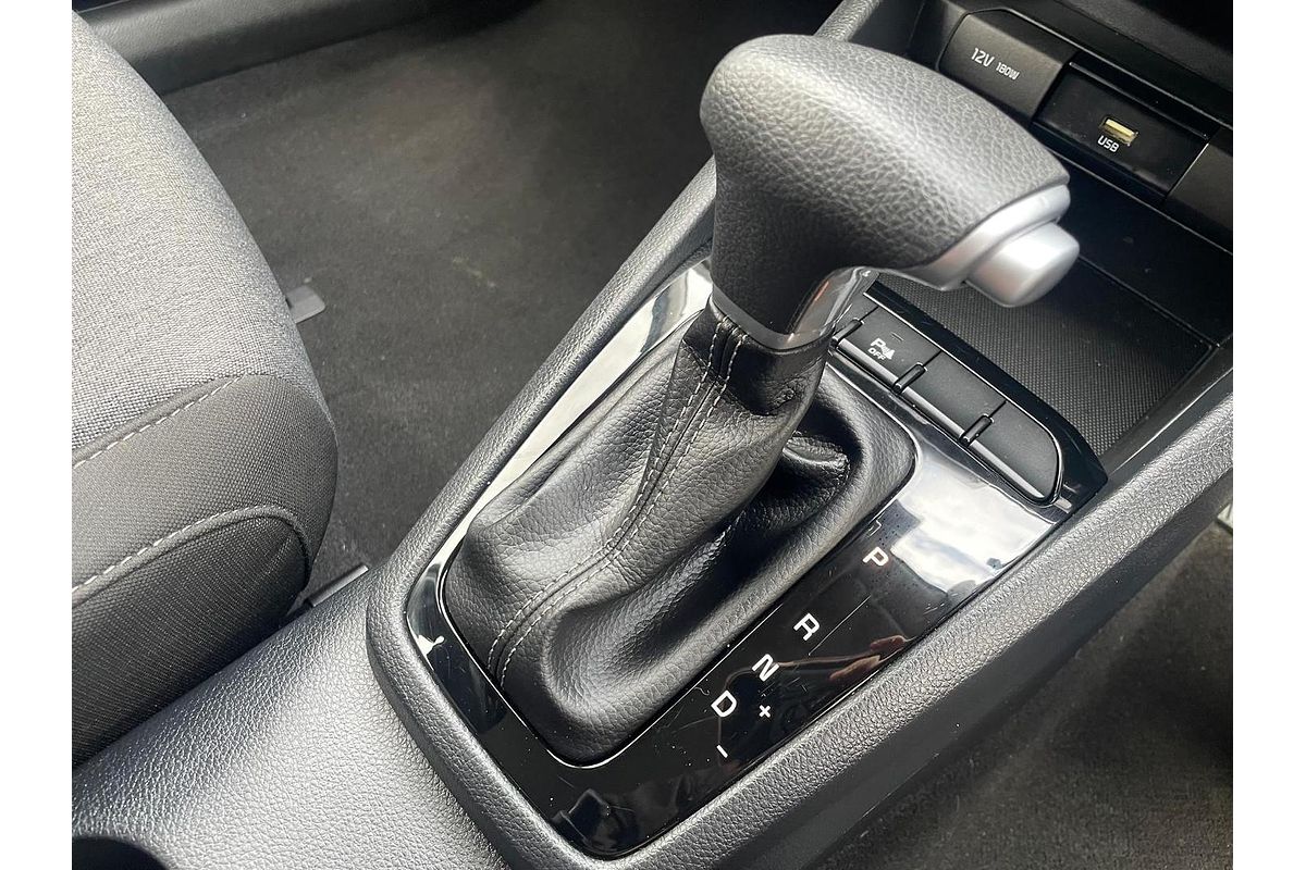 2023 Kia Stonic S YB