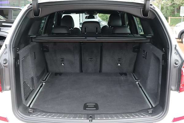 2017 BMW X3 xDrive30i G01