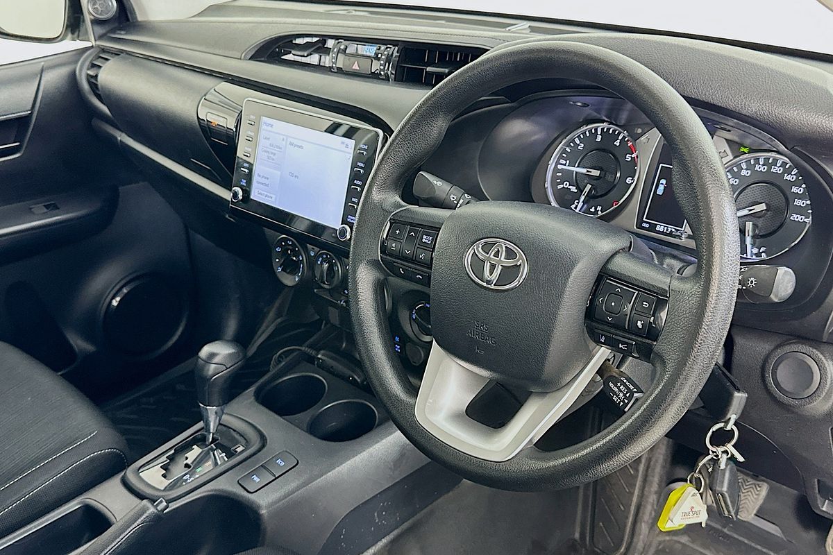 2023 Toyota HILUX SR (4x4) GUN126R 4X4