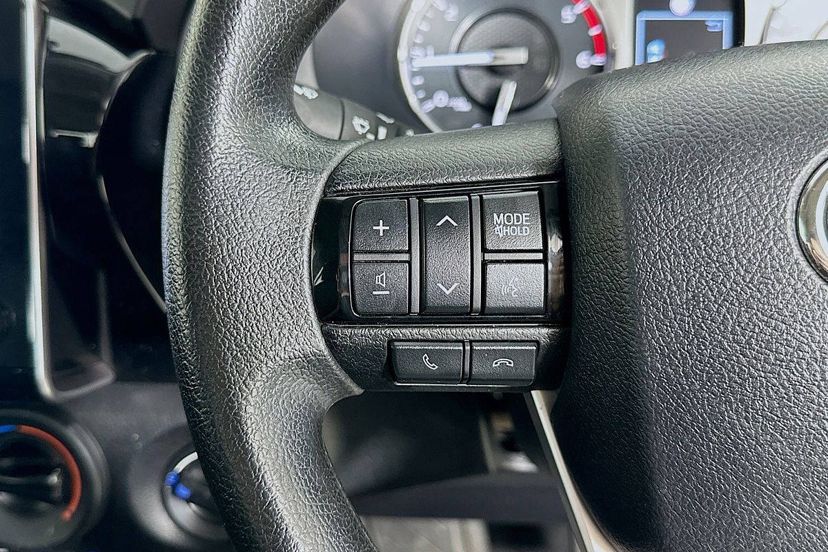 2023 Toyota HILUX SR (4x4) GUN126R 4X4