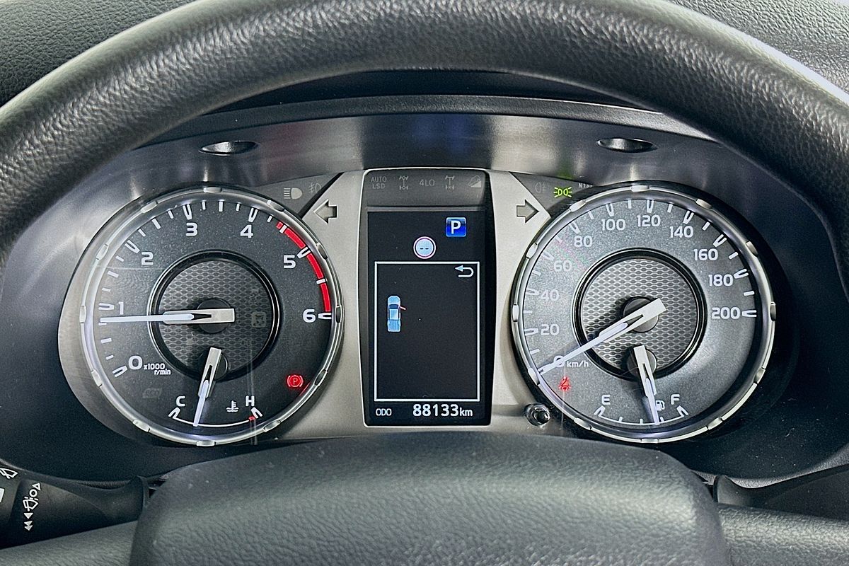 2023 Toyota HILUX SR (4x4) GUN126R 4X4