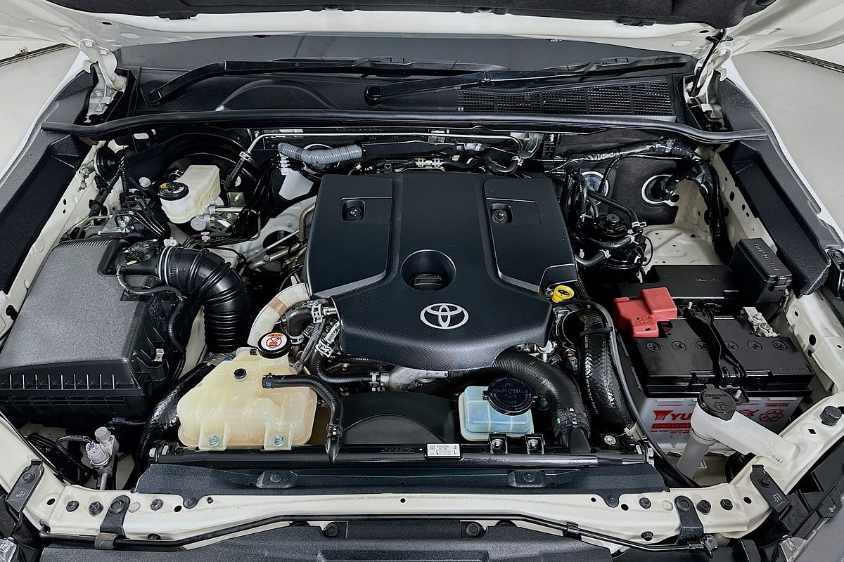2023 Toyota HILUX SR (4x4) GUN126R 4X4