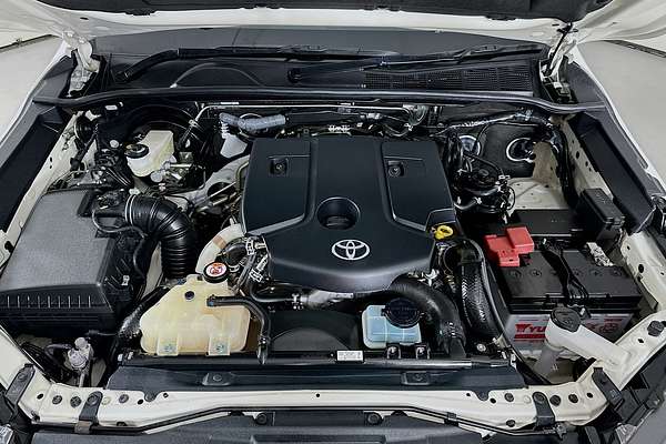 2023 Toyota HILUX SR (4x4) GUN126R 4X4