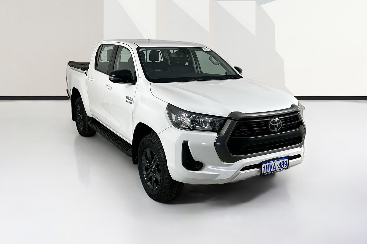 2023 Toyota HILUX SR (4x4) GUN126R 4X4