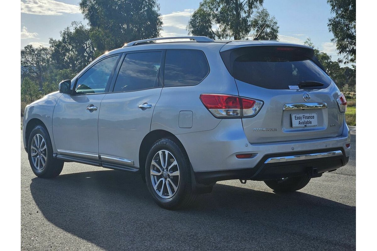 2015 Nissan Pathfinder ST-L (4x2) R52 MY15