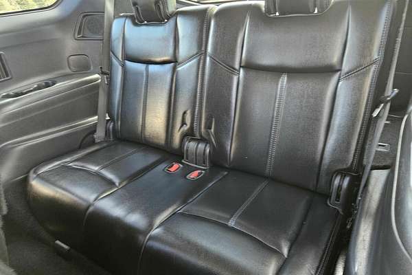 2015 Nissan Pathfinder ST-L (4x2) R52 MY15
