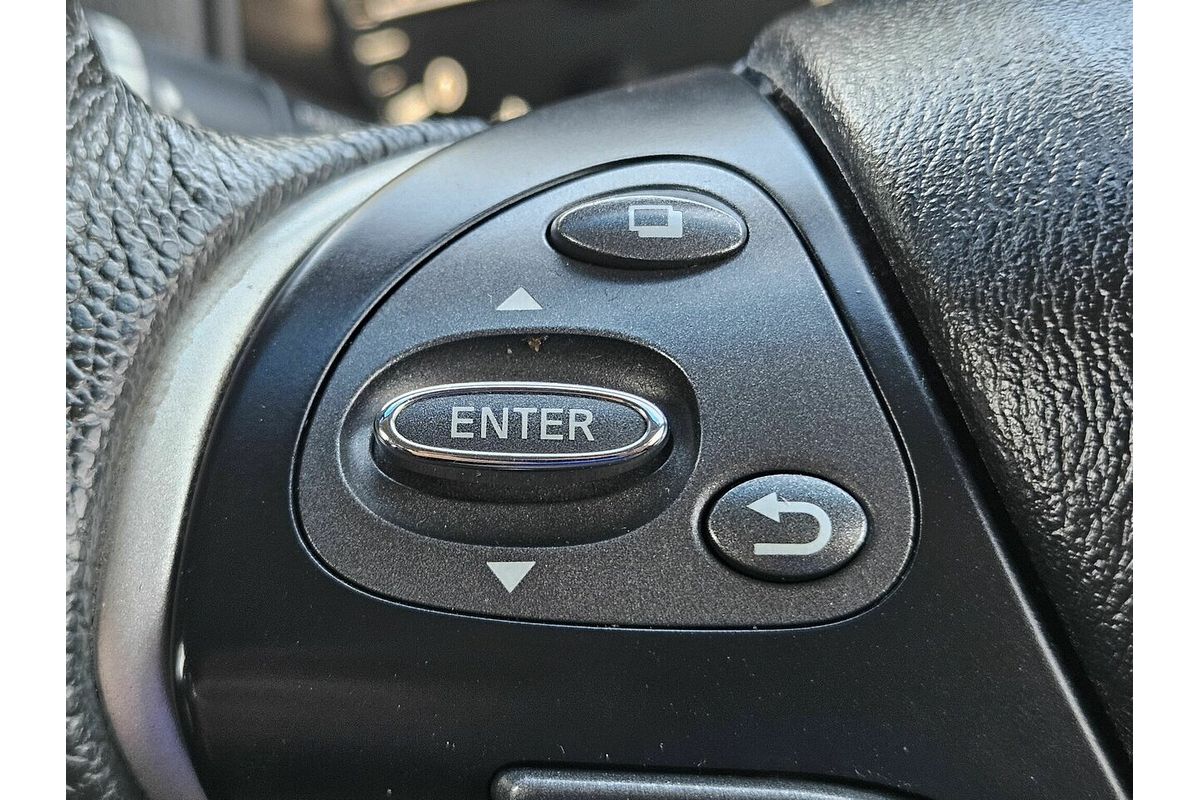 2015 Nissan Pathfinder ST-L (4x2) R52 MY15