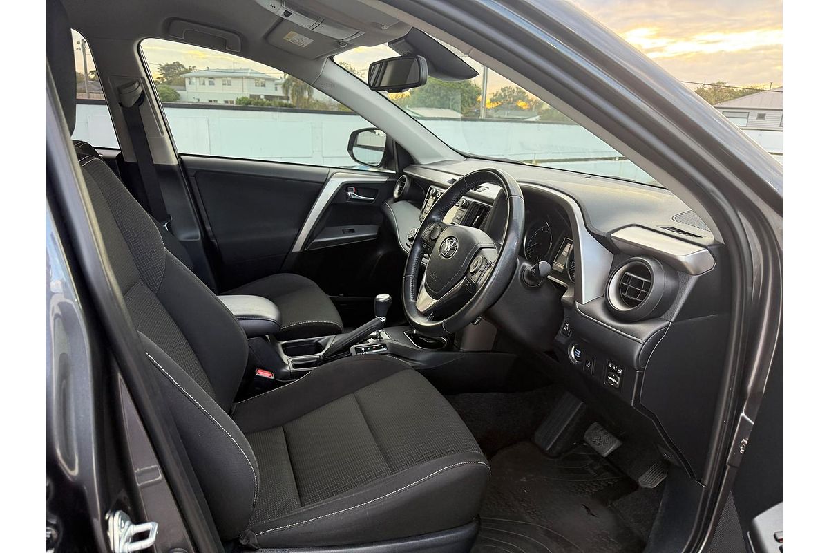 2018 Toyota RAV4 GXL ASA44R