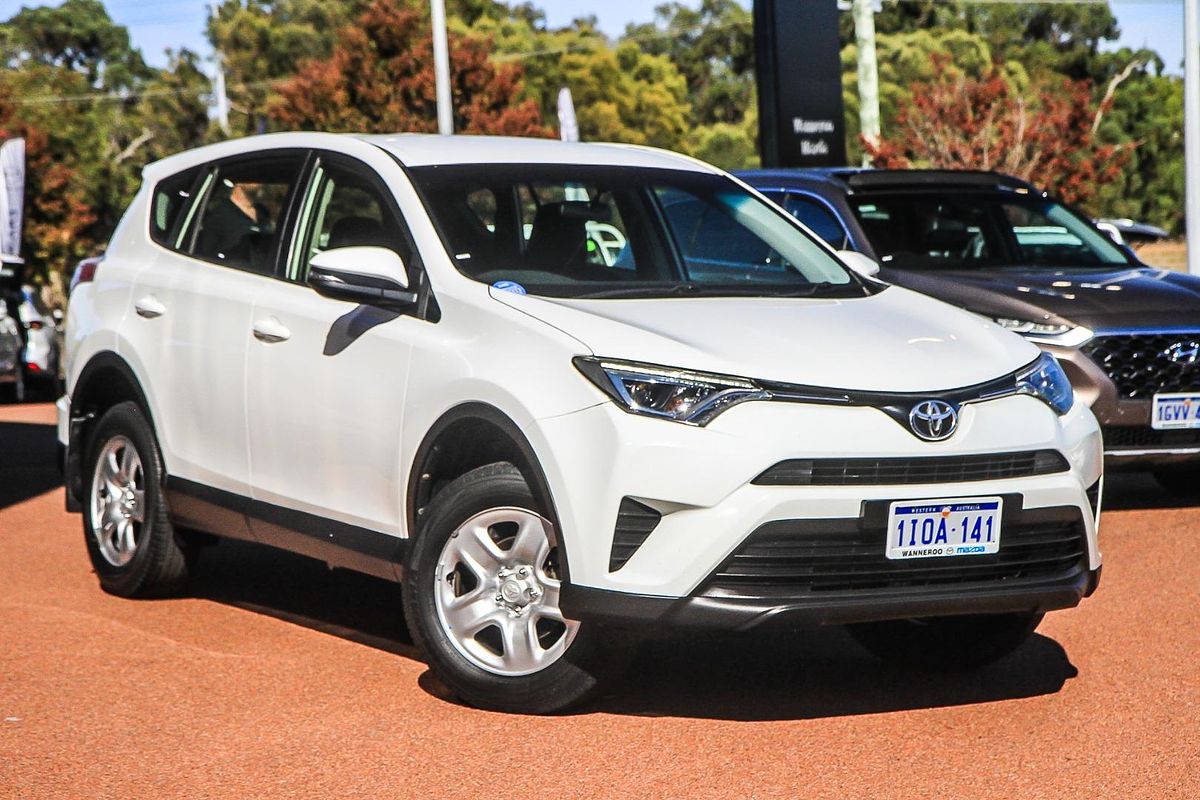 2015 Toyota RAV4 GX ZSA42R