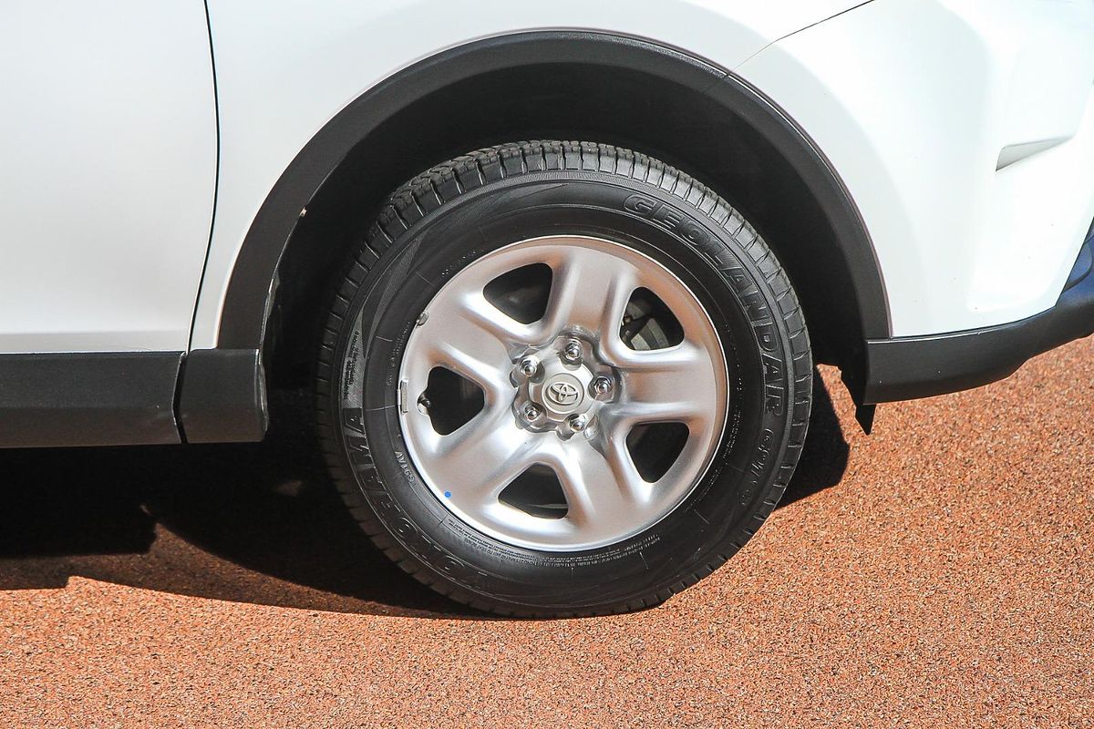 2015 Toyota RAV4 GX ZSA42R