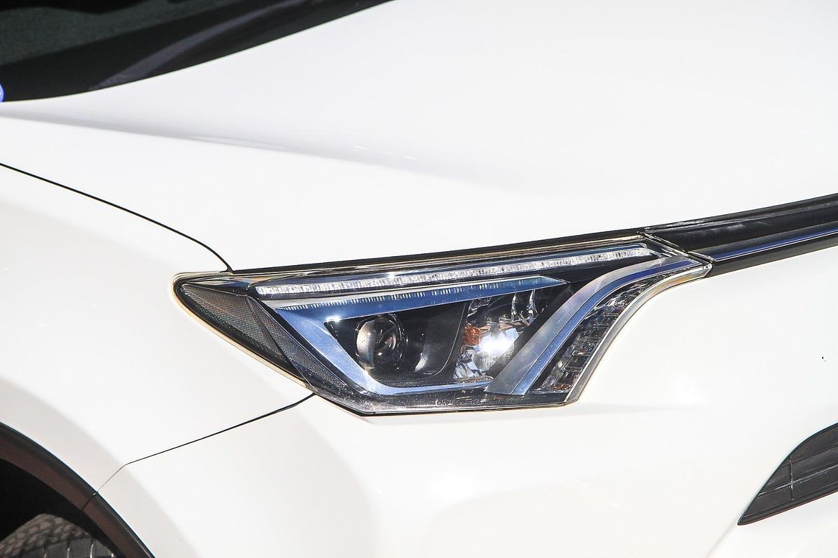 2015 Toyota RAV4 GX ZSA42R