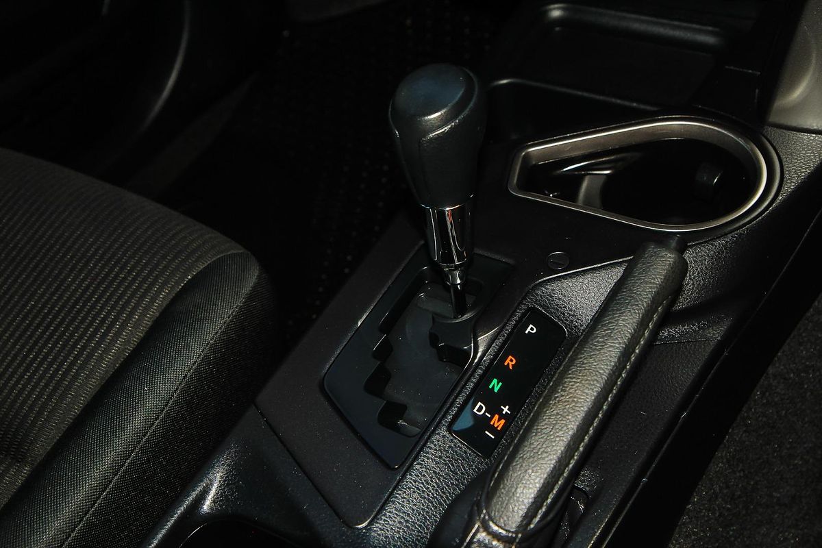 2015 Toyota RAV4 GX ZSA42R