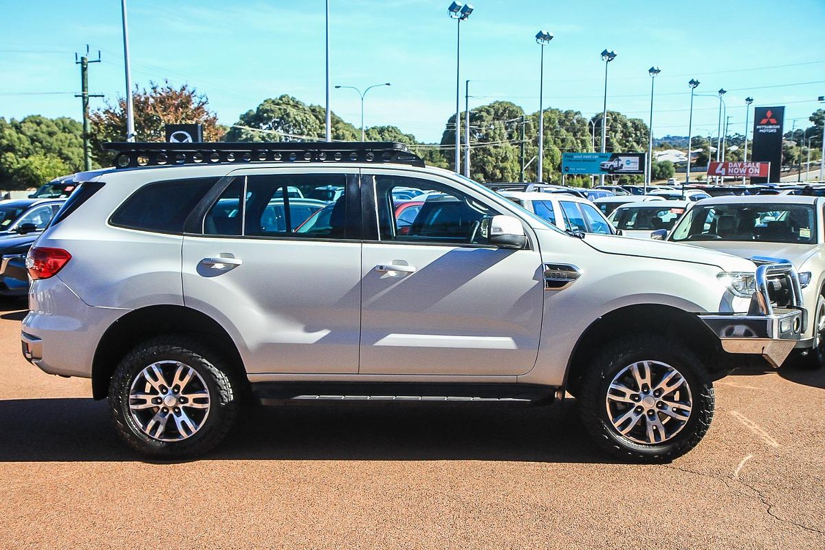 2017 Ford Everest Trend UA