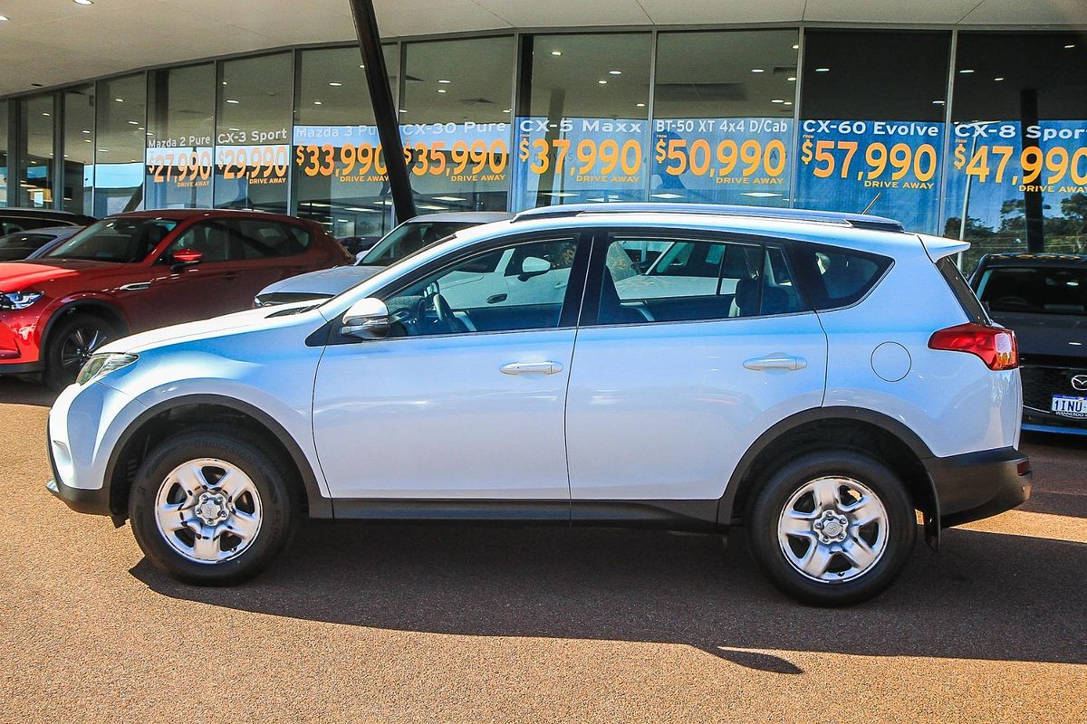 2015 Toyota RAV4 GX ZSA42R