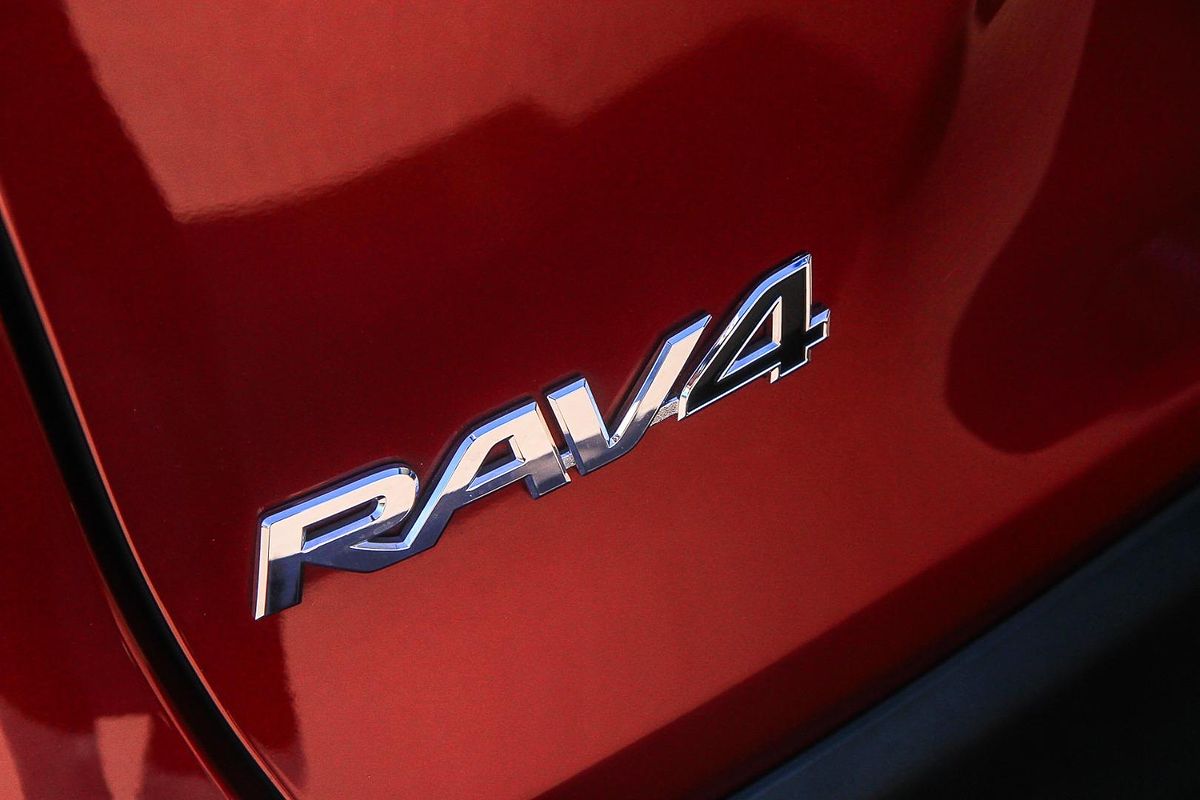 2022 Toyota RAV4 Cruiser AXAH54R