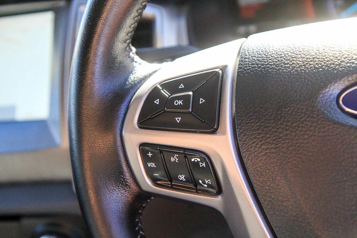 2017 Ford Everest Trend UA