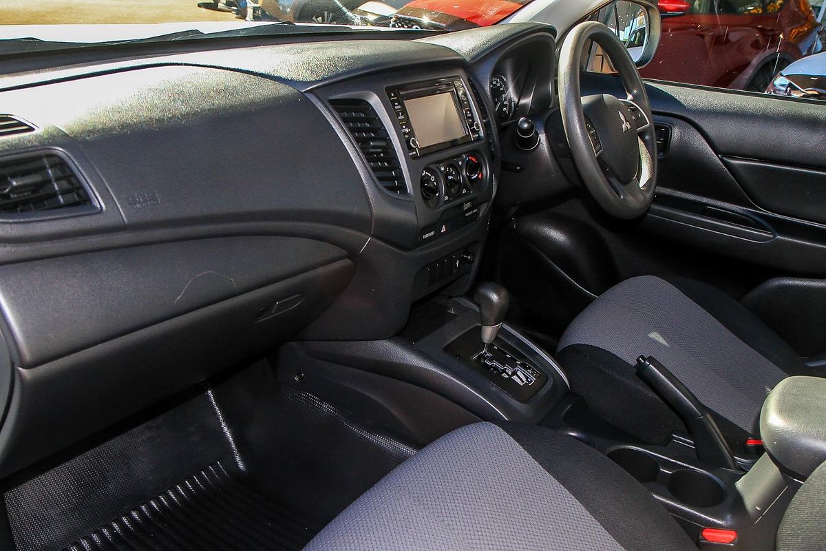 2021 Mitsubishi Triton GLX MR Rear Wheel Drive