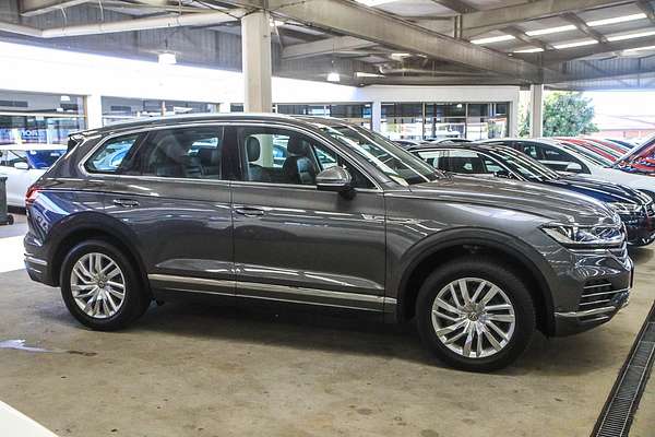 2020 Volkswagen Touareg 190TDI Adventure CR