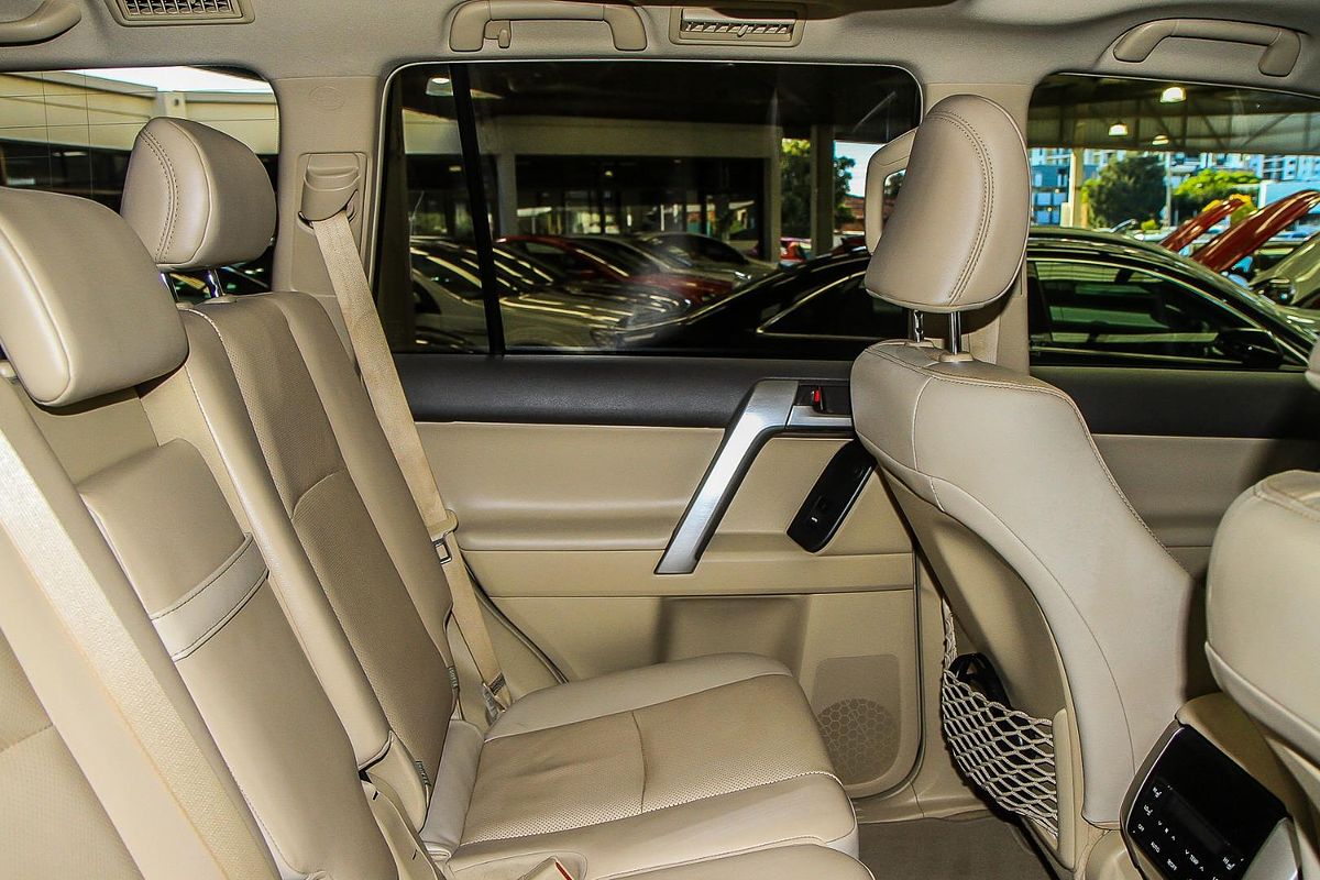 2020 Toyota Landcruiser Prado Kakadu GDJ150R