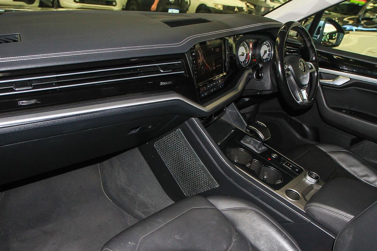 2020 Volkswagen Touareg 190TDI Adventure CR