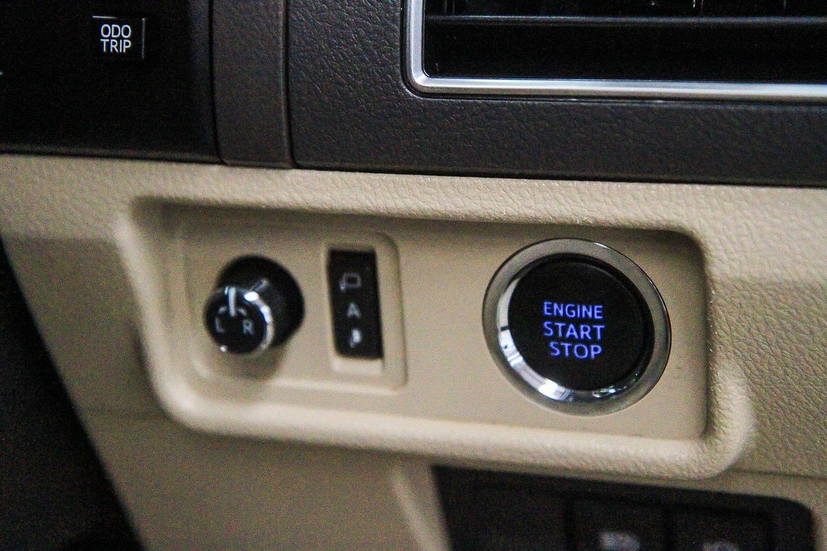 2020 Toyota Landcruiser Prado Kakadu GDJ150R