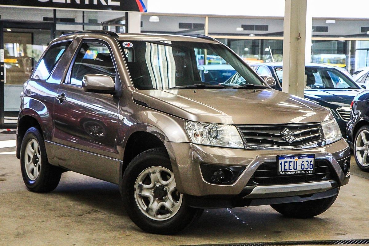 2013 Suzuki Grand Vitara JB