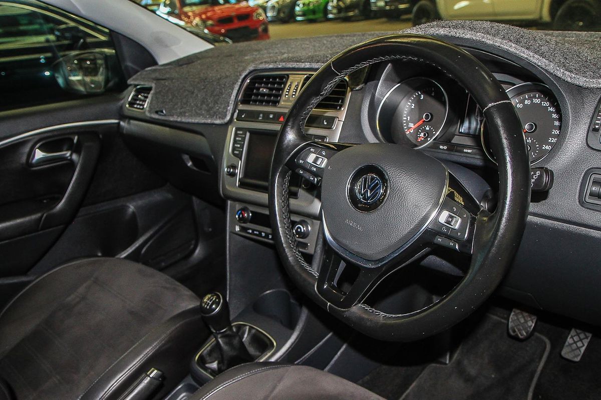 2017 Volkswagen Polo 81TSI Urban+ 6R